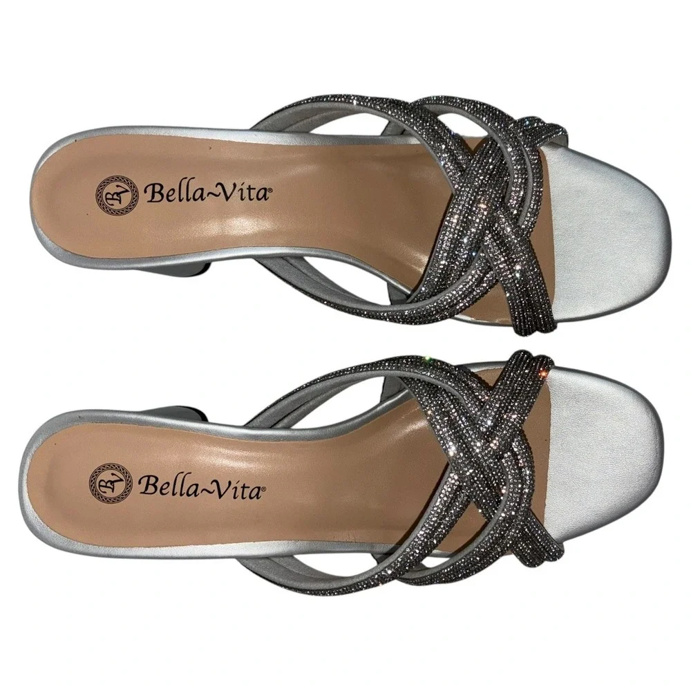 Bella Vita Carmen Silver Suede w/ Stones Slide Heel Sandals 9W Wide 2.5